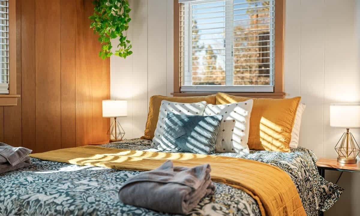 Photo of Bedroom in Big Bear Lake