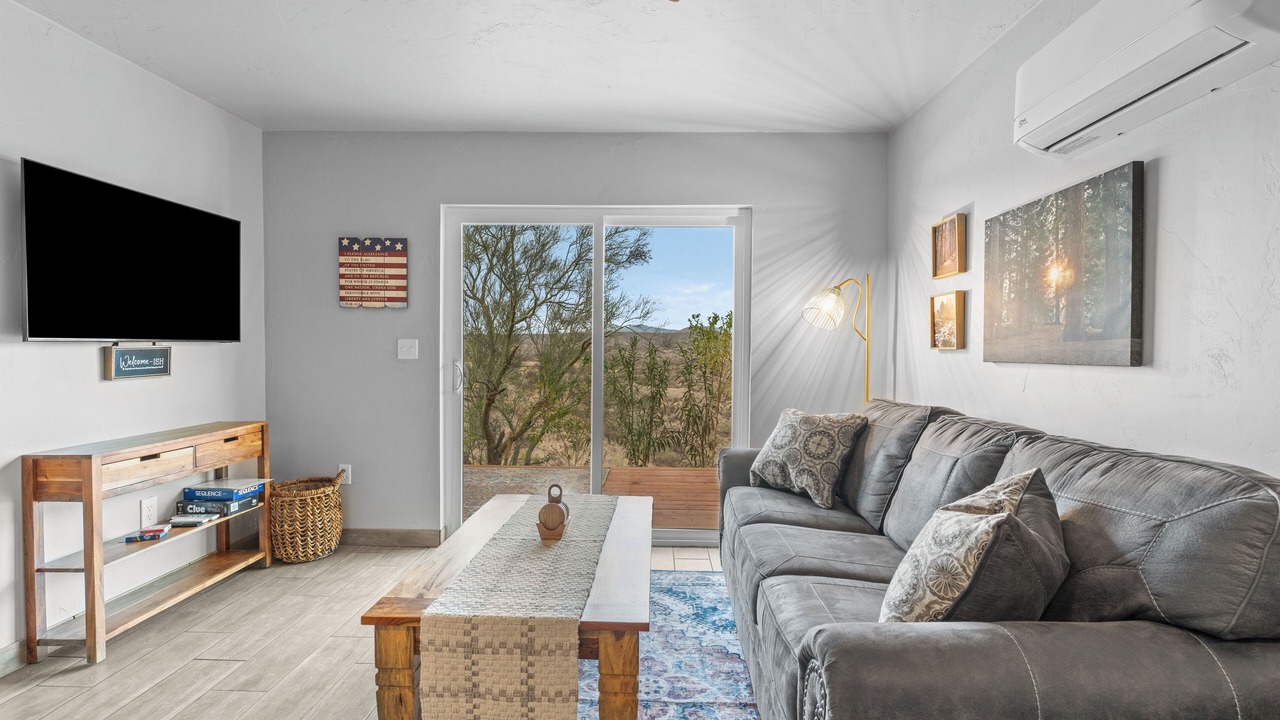 Photo of Livingroom in Wickenburg