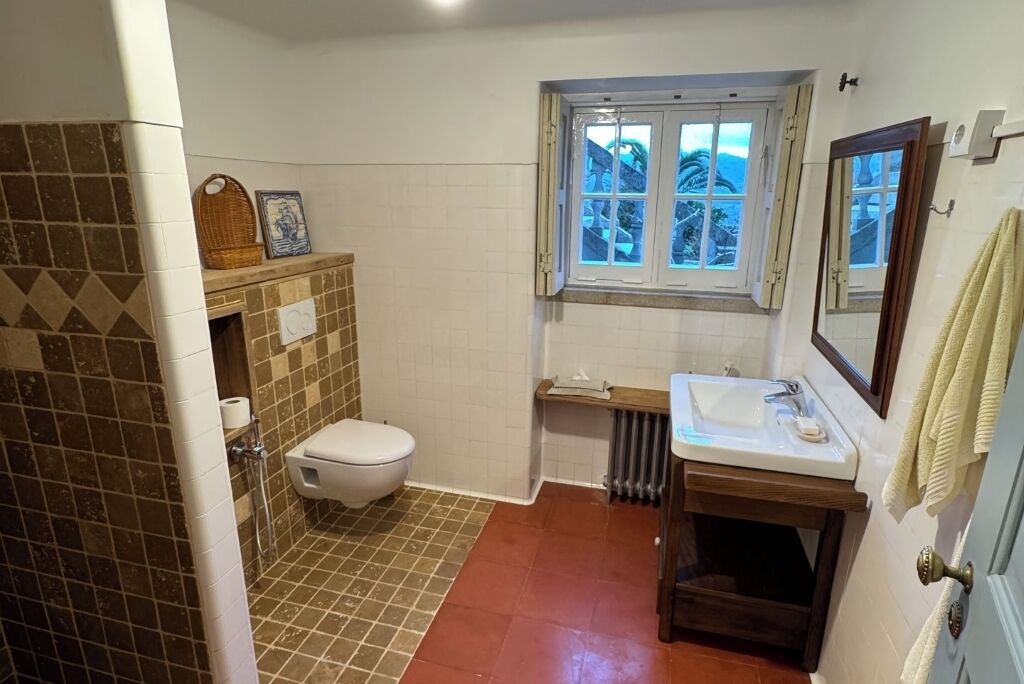 Photo of Bathroom in Celorico da Beira