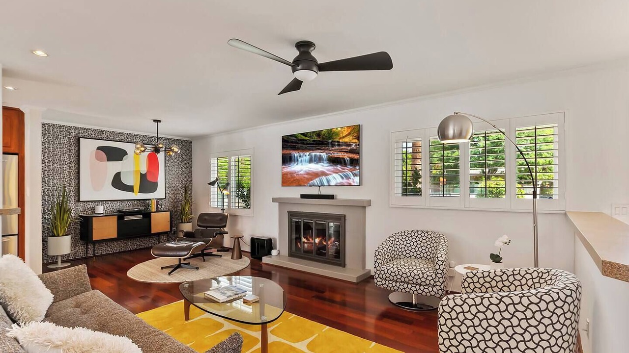 Photo of Livingroom in Tahquitz River Estates
