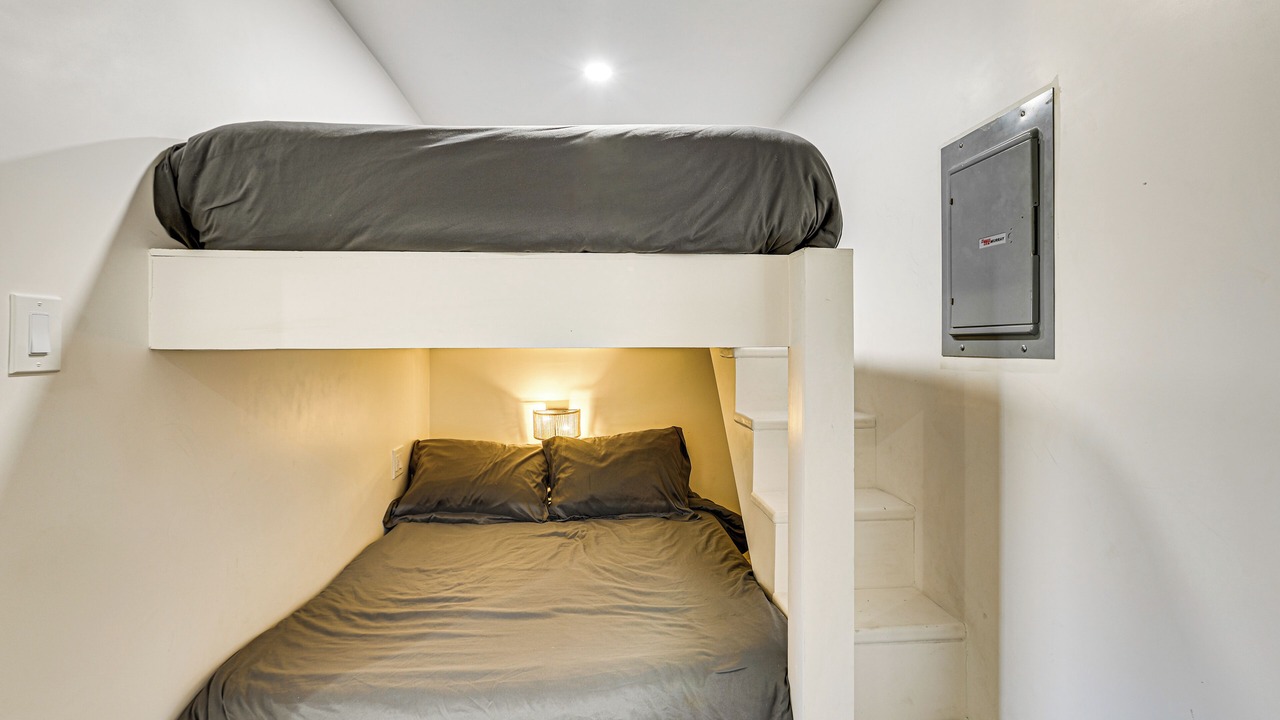 Photo of Bedroom in Cienega Springs