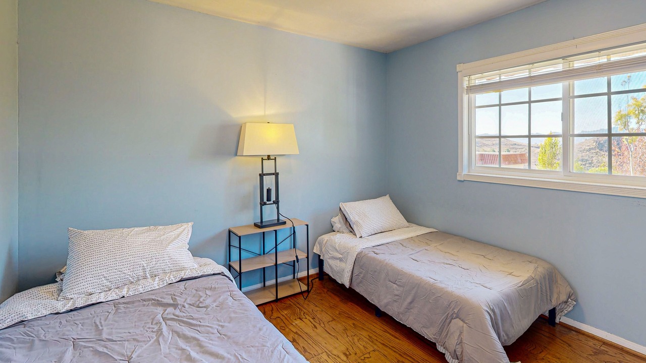 Photo of Bedroom in Thousand Oaks
