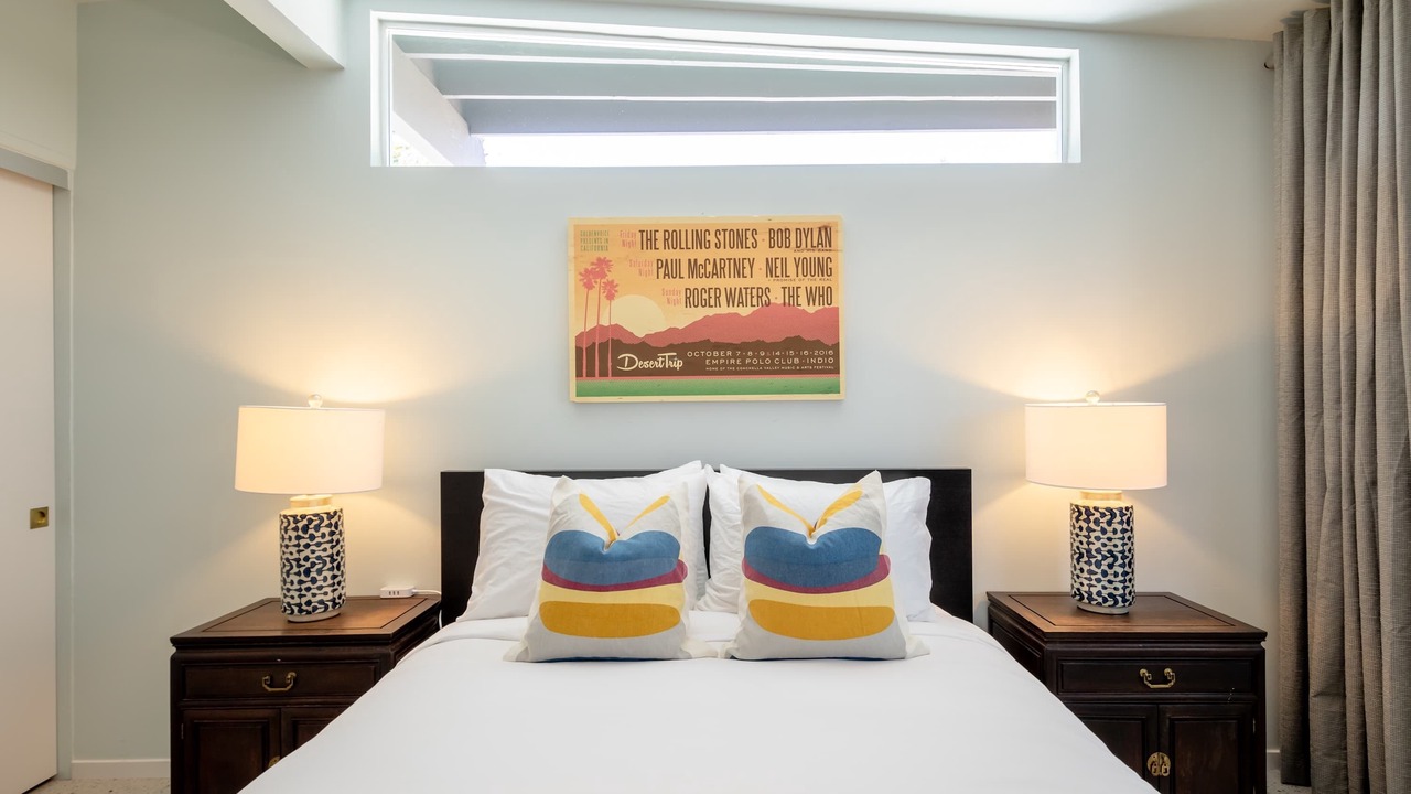Photo of Bedroom in Racquet Club South