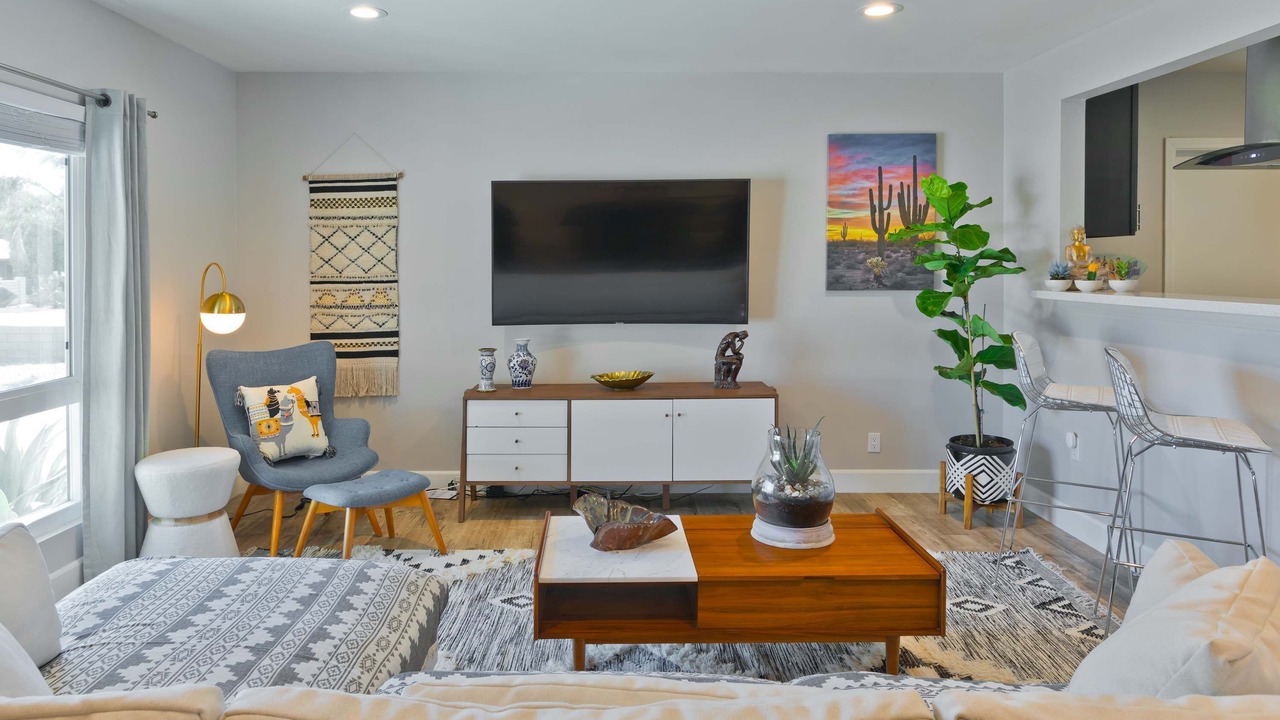 Photo of Bedroom in Racquet Club South