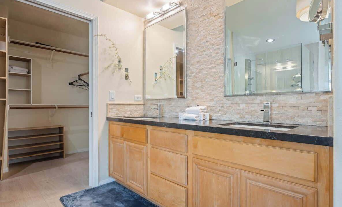 Photo of Bathroom in Stevenson Ranch