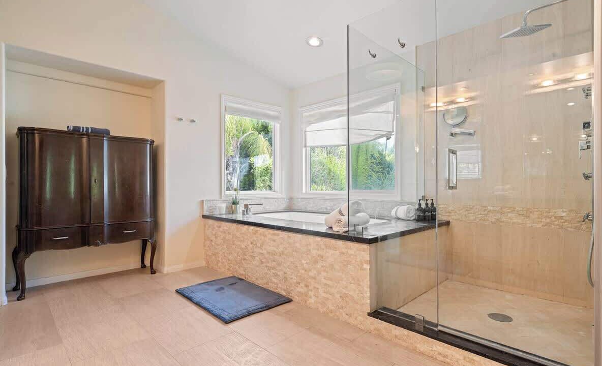 Photo of Bathroom in Stevenson Ranch