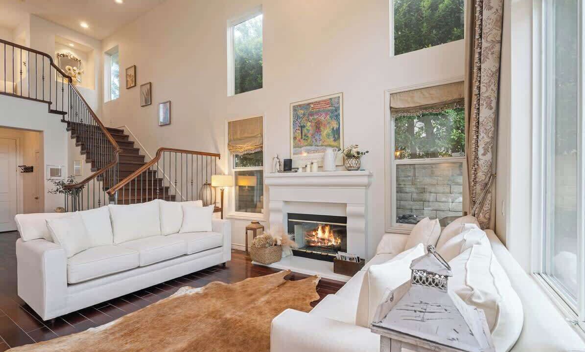 Photo of Livingroom in Stevenson Ranch