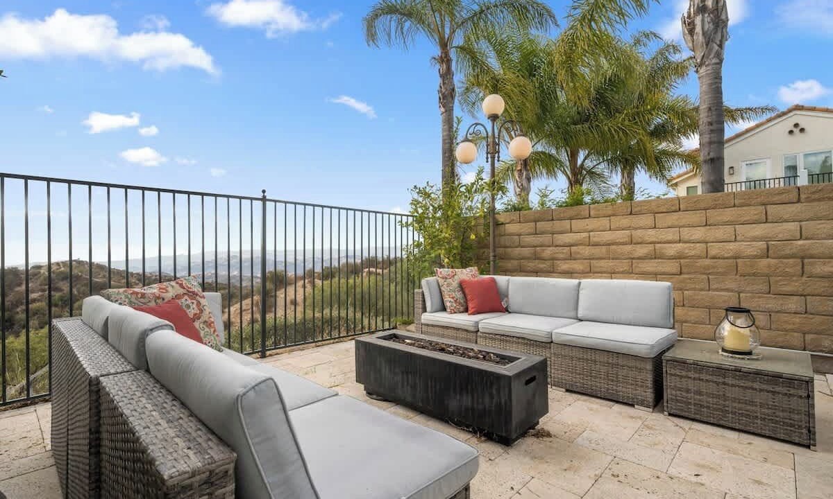 Photo of Patio Balcony in Stevenson Ranch