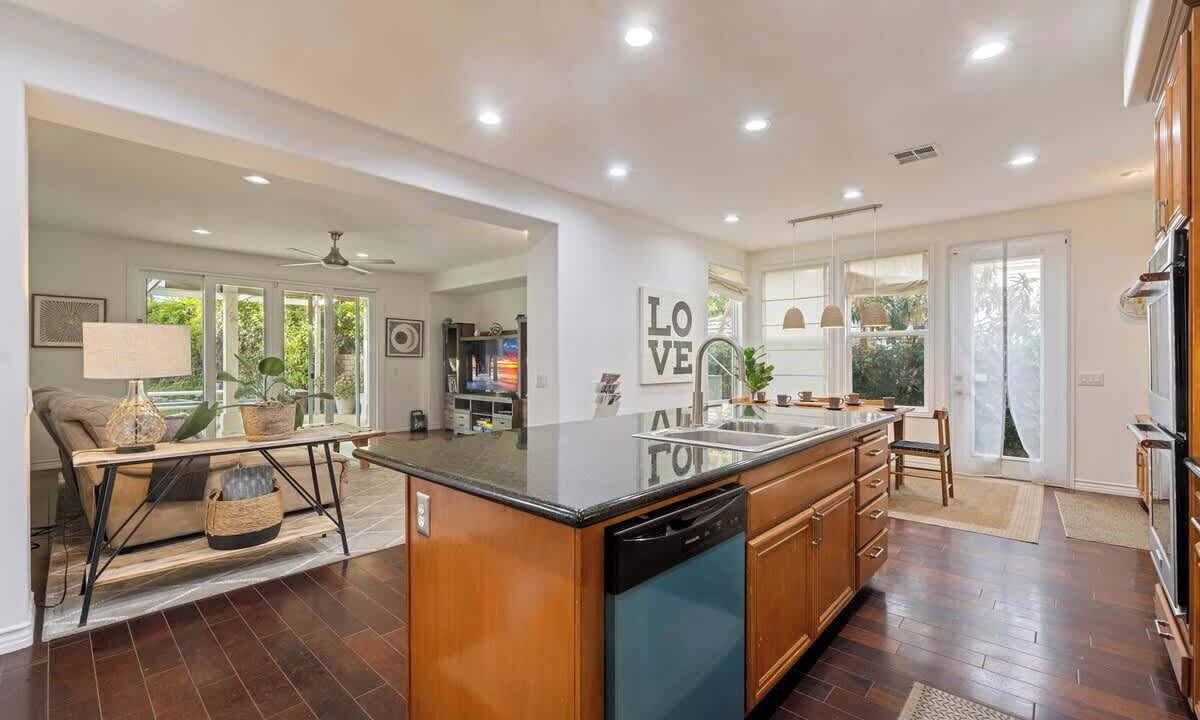 Photo of Kitchen in Stevenson Ranch