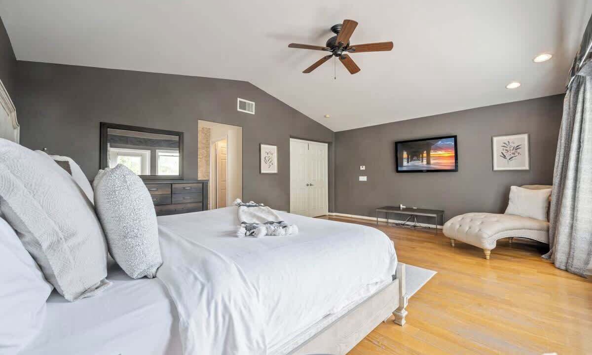 Photo of Bedroom in Stevenson Ranch