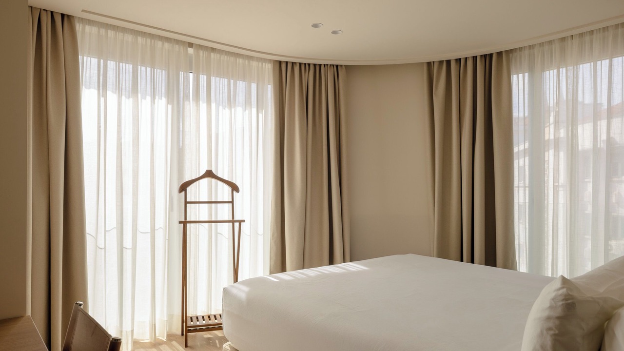 Photo of Bedroom in Lisbon Old Town