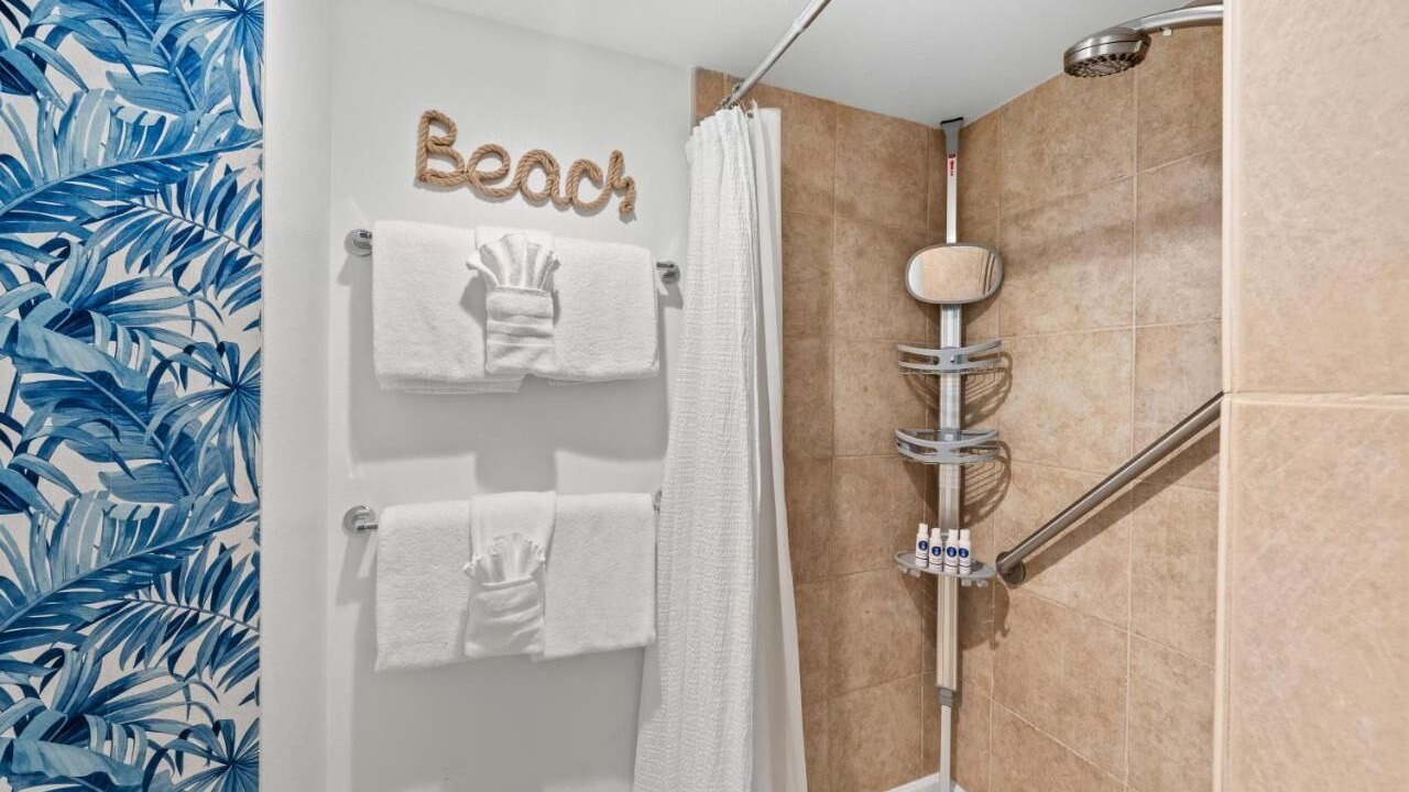 Photo of Bathroom in Honokowai