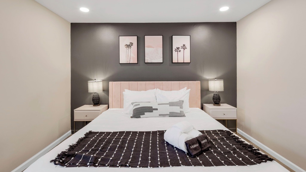 Photo of Bedroom in Rolando Village