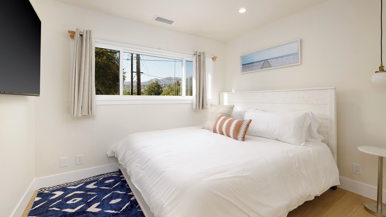 Photo of Bedroom in East Beach