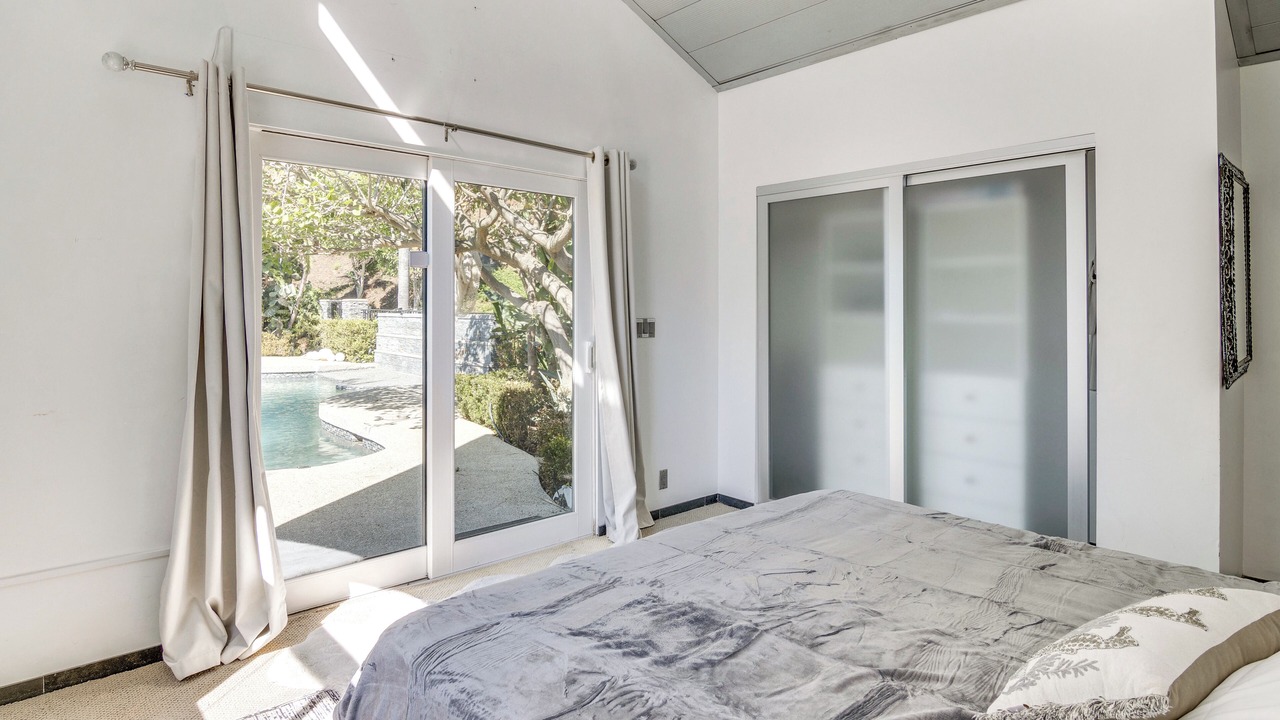 Photo of Bedroom in Western Malibu