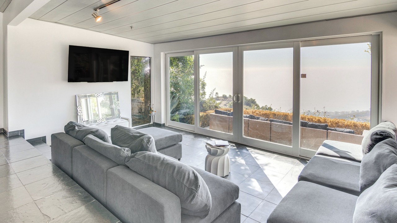 Photo of Others in Western Malibu