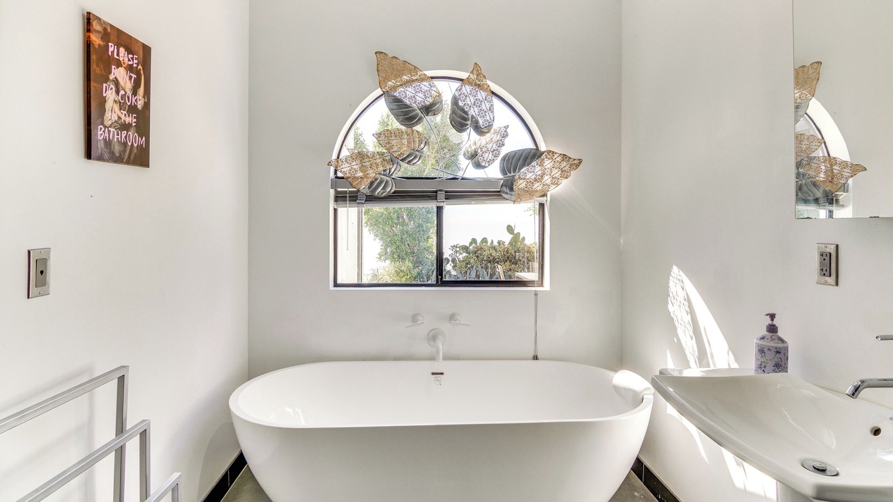 Photo of Bathroom in Western Malibu