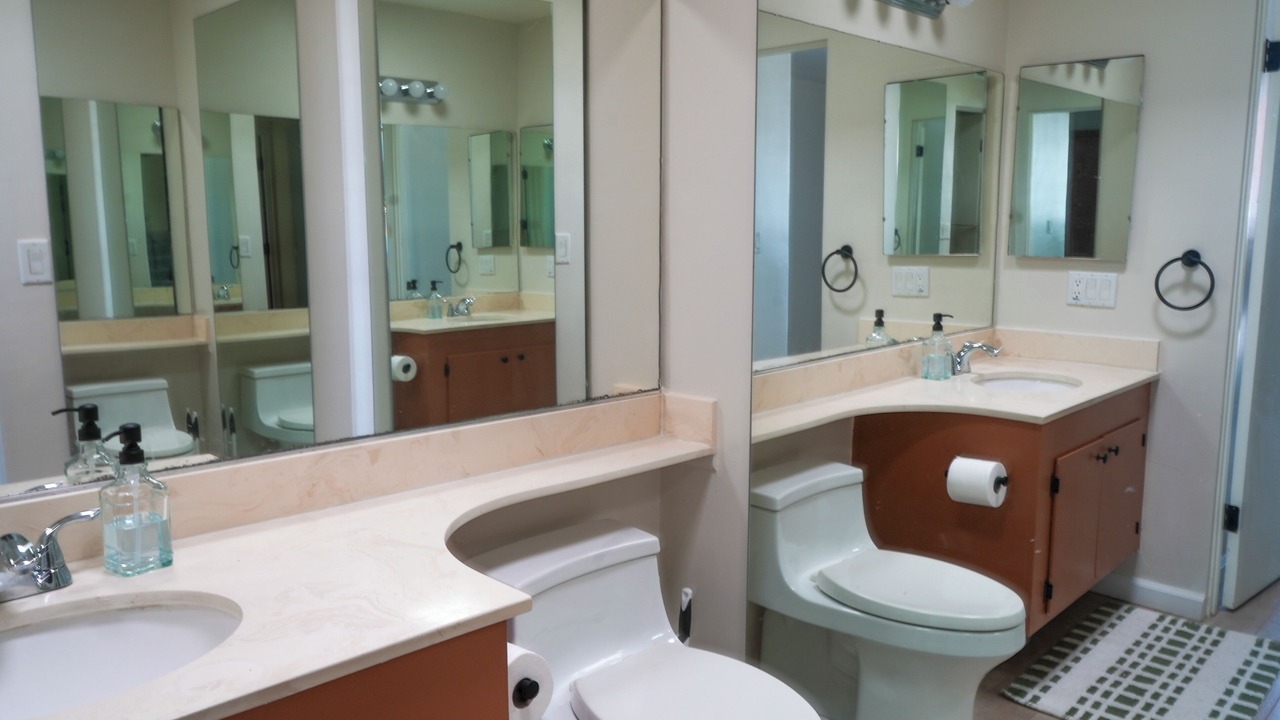 Photo of Bathroom in Magnesia Falls Cove