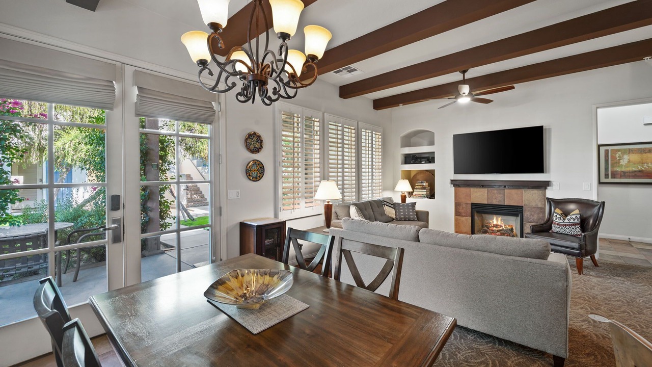 Photo of Livingroom in La Quinta