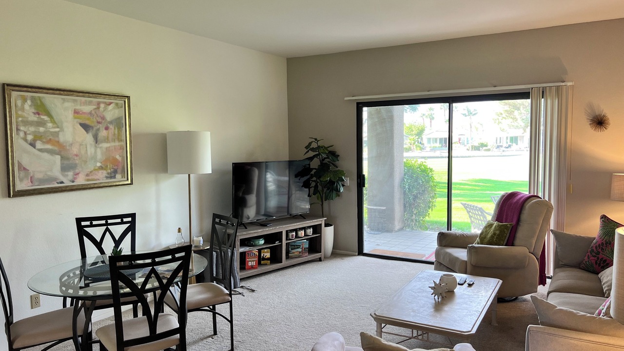 Photo of Livingroom in Palm Springs