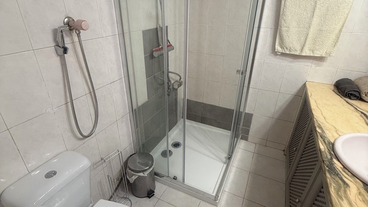 Photo of Bathroom in Estoril
