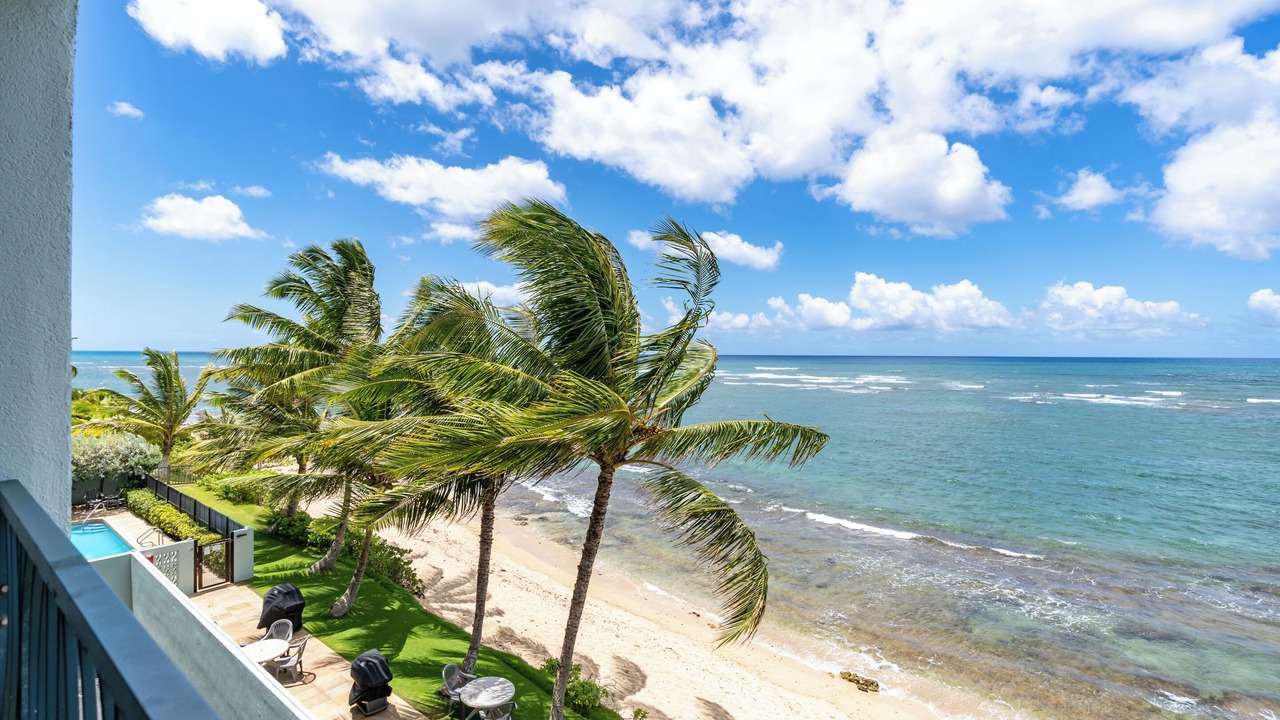 Photo of Patio Balcony in Mokuleia