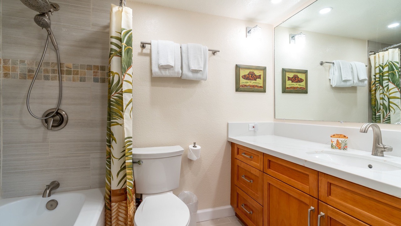 Photo of Bathroom in Mokuleia
