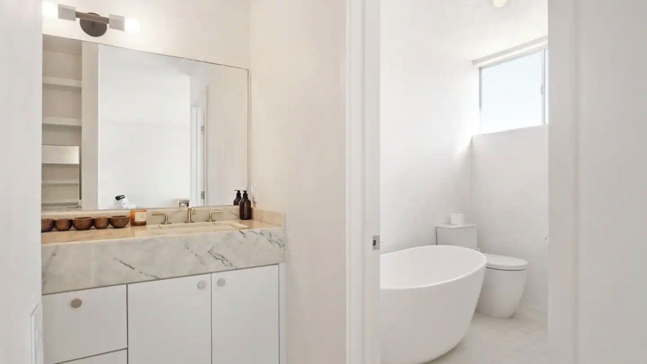 Photo of Bathroom in Central Malibu