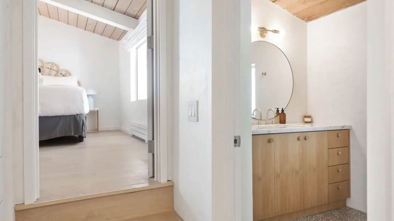 Photo of Bedroom in Central Malibu