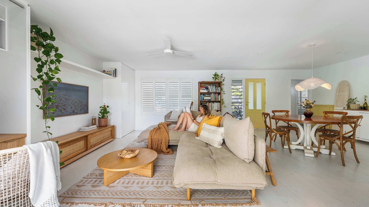 Photo of Livingroom in Burleigh Waters