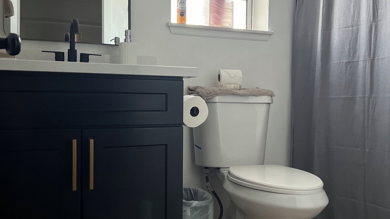 Photo of Bathroom in Sunrise Manor