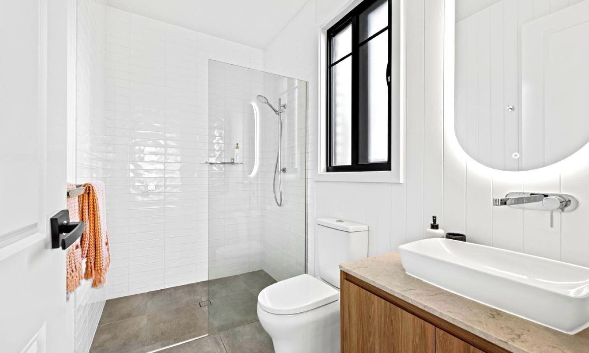 Photo of Bathroom in Broadbeach Waters