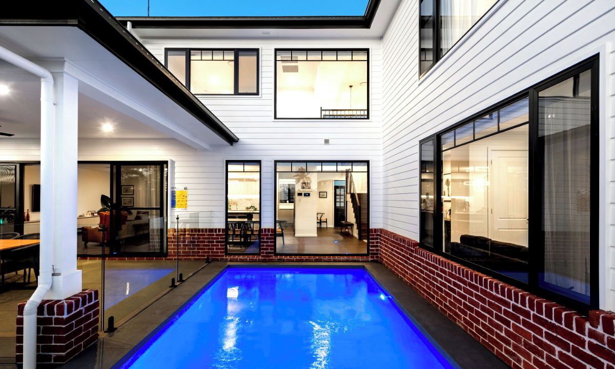 Photo of Outdoor in Broadbeach Waters