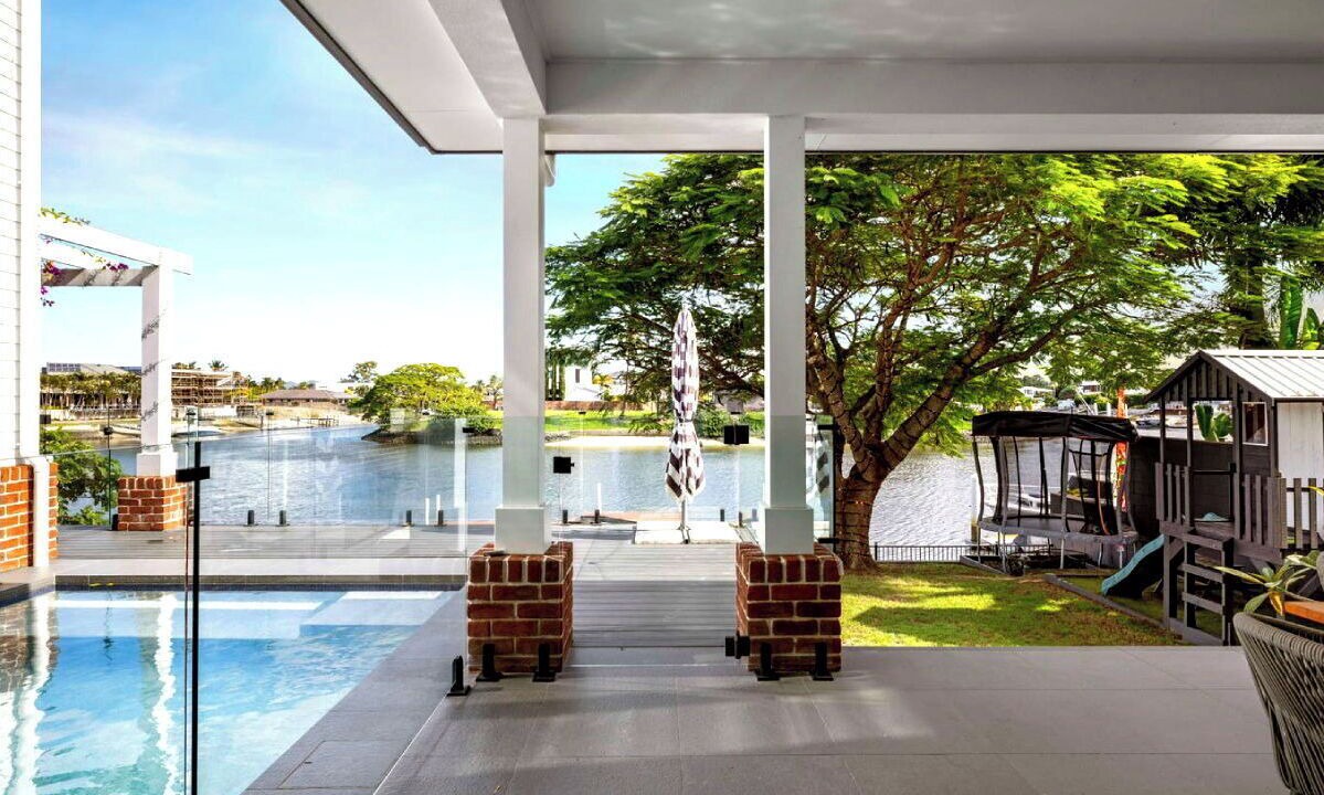 Photo of Outdoor in Broadbeach Waters