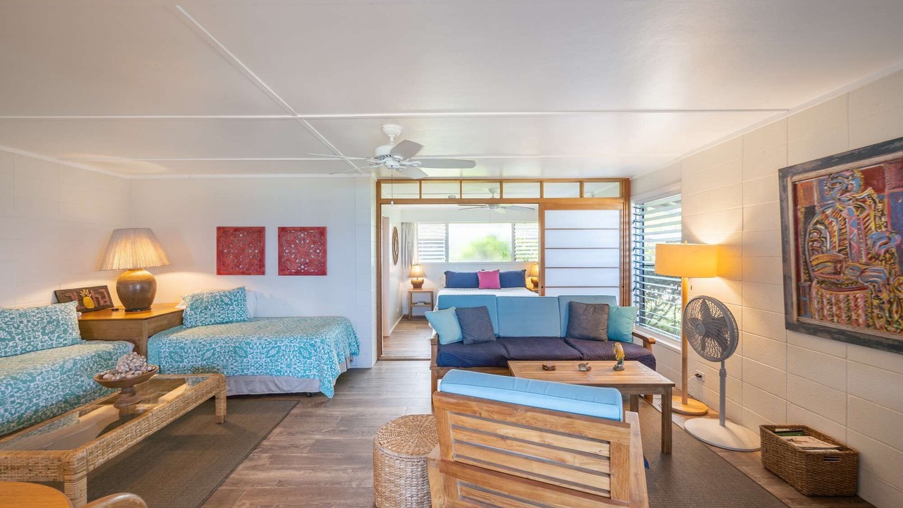 Photo of Livingroom in Waialua
