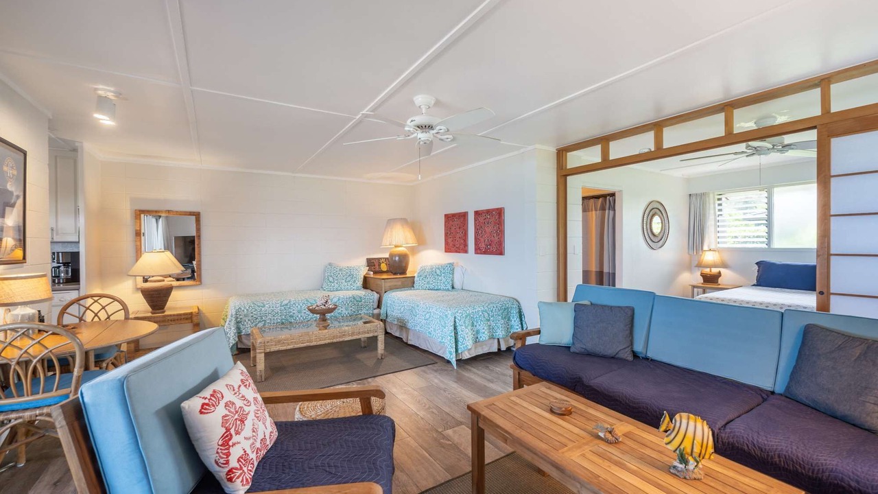 Photo of Livingroom in Waialua