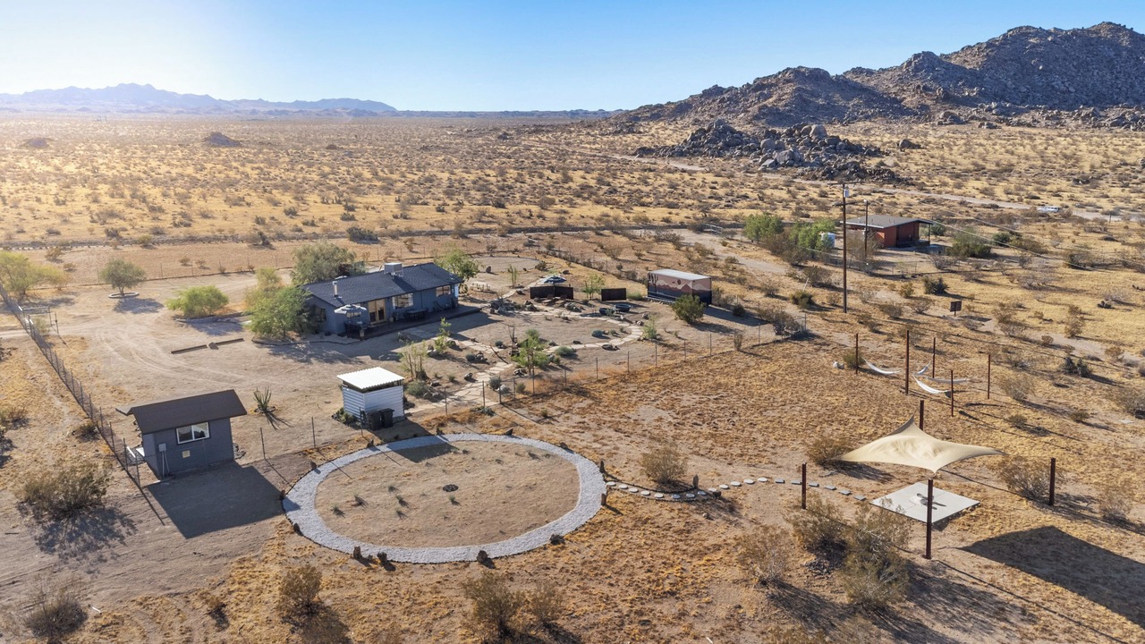 Photo of Outdoor in Landers