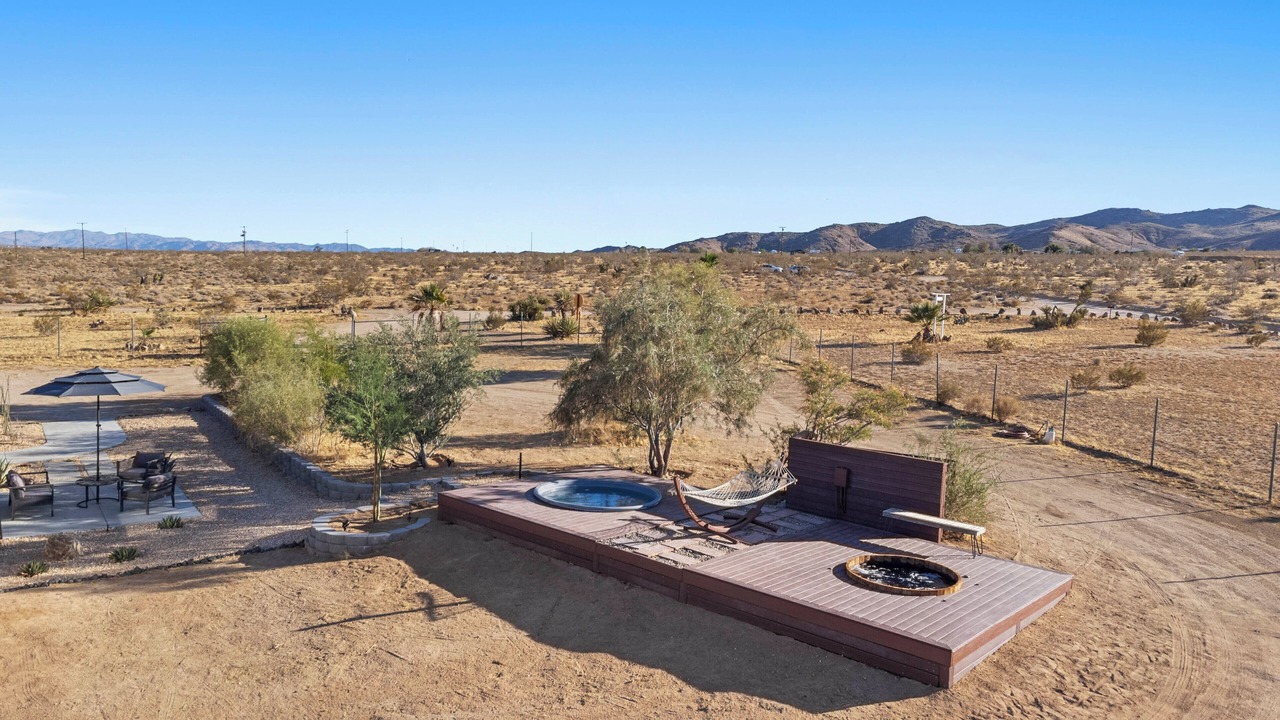 Photo of Outdoor in Landers