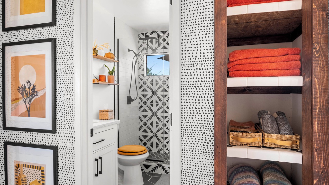 Photo of Bathroom in Landers