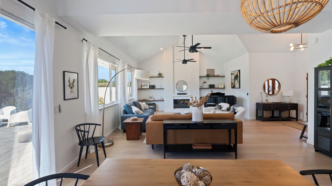Photo of Livingroom in Solvang
