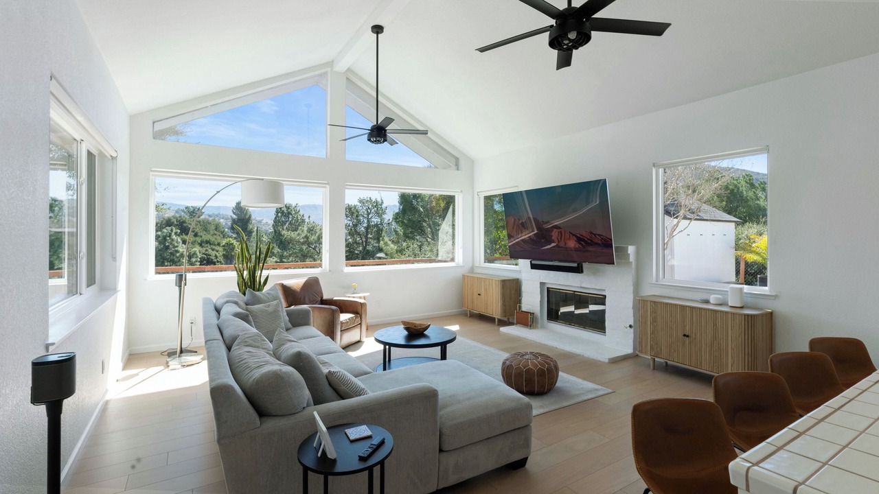 Photo of Livingroom in Solvang
