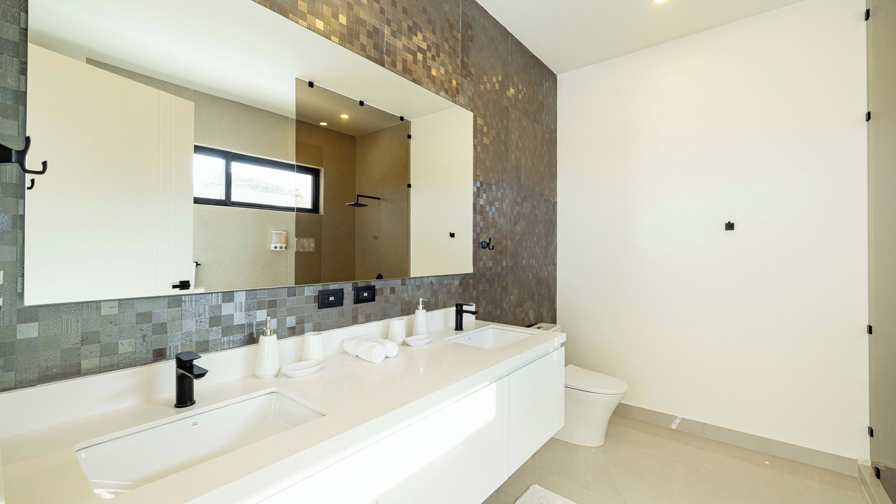 Photo of Bathroom in Tamarindo
