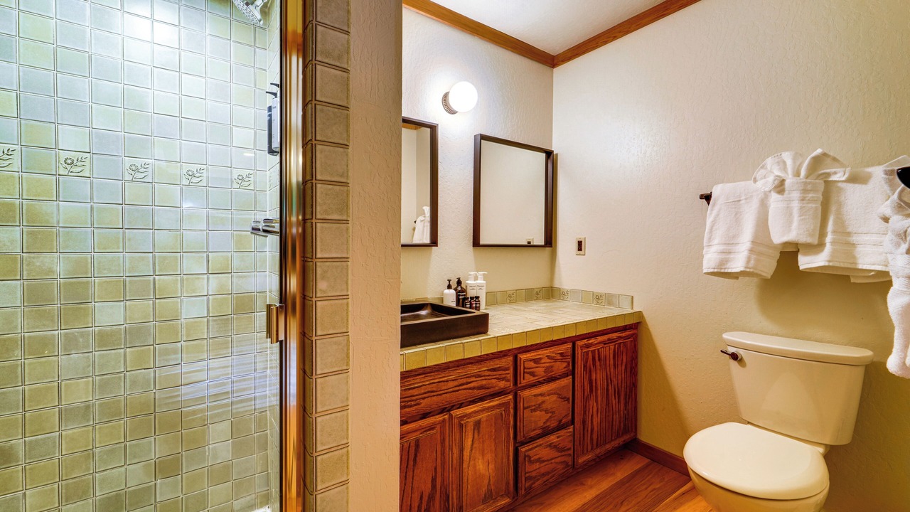 Photo of Bathroom in Kingswood Estates
