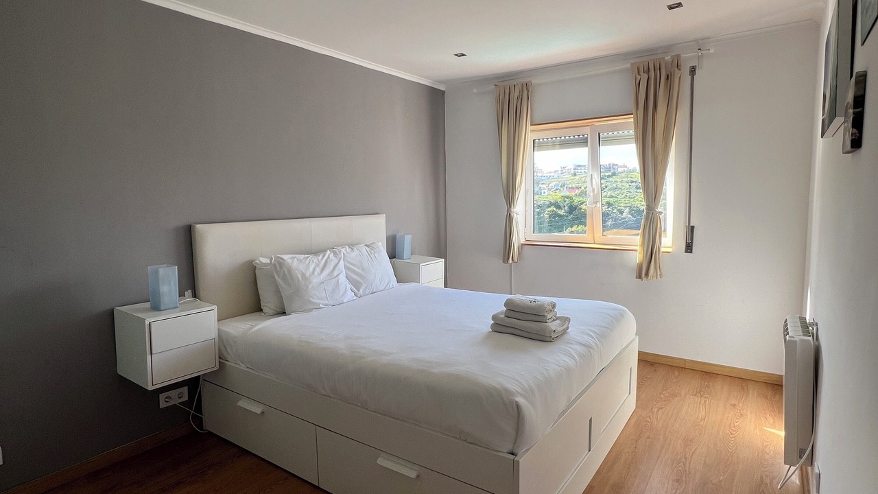 Photo of Bedroom in Ericeira