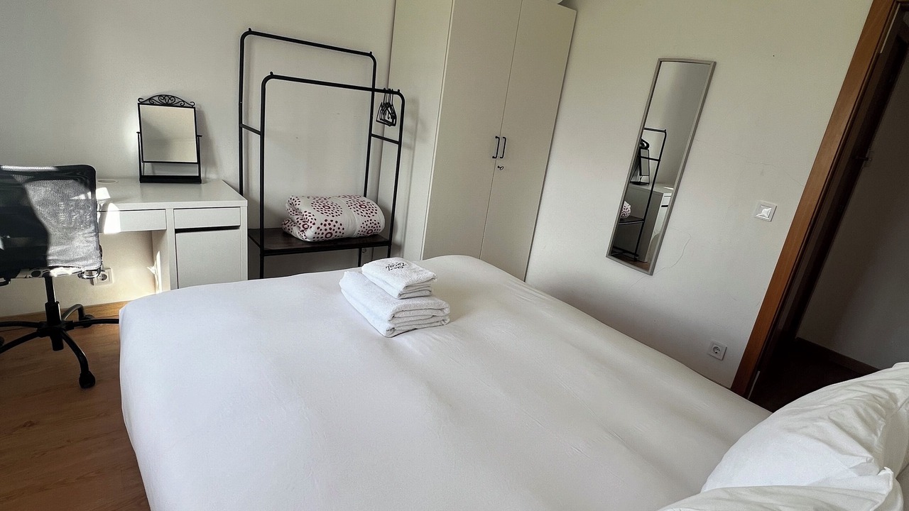 Photo of Bedroom in Ericeira