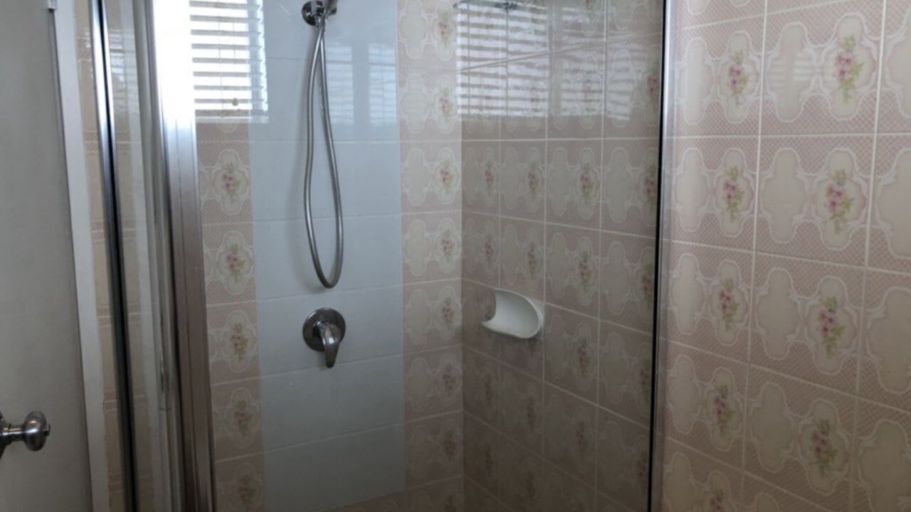 Photo of Bathroom in Golden Beach