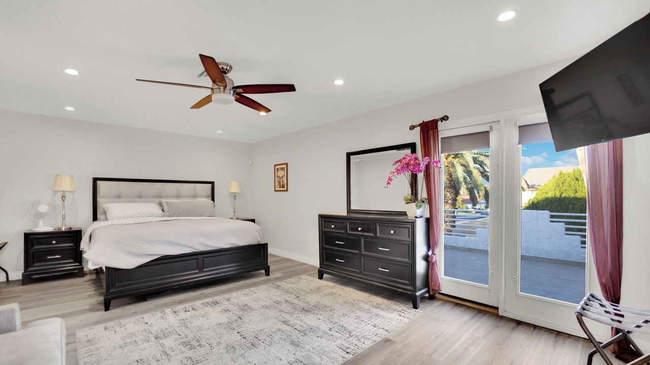 Photo of Bedroom in Rancho Oakey