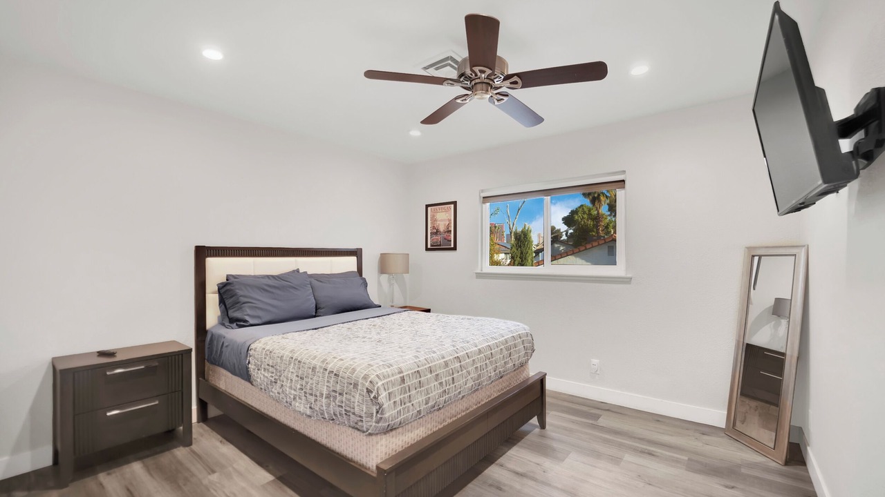 Photo of Bedroom in Rancho Oakey