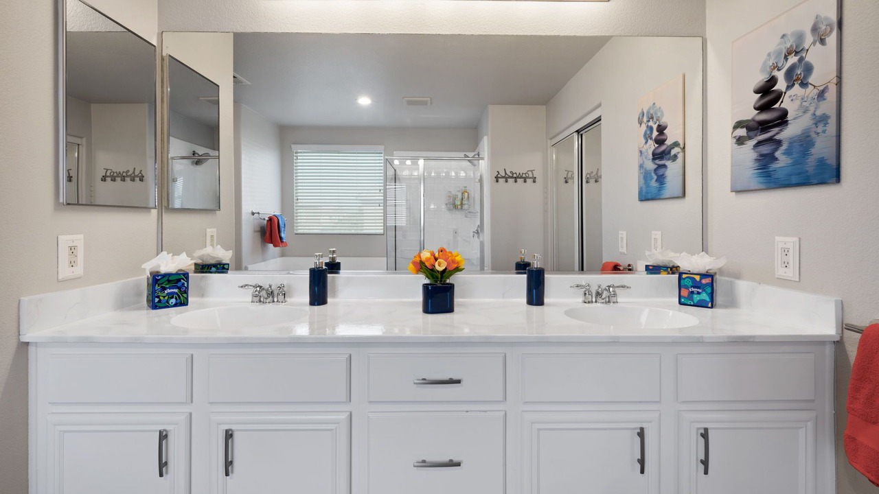 Photo of Bathroom in Coachella