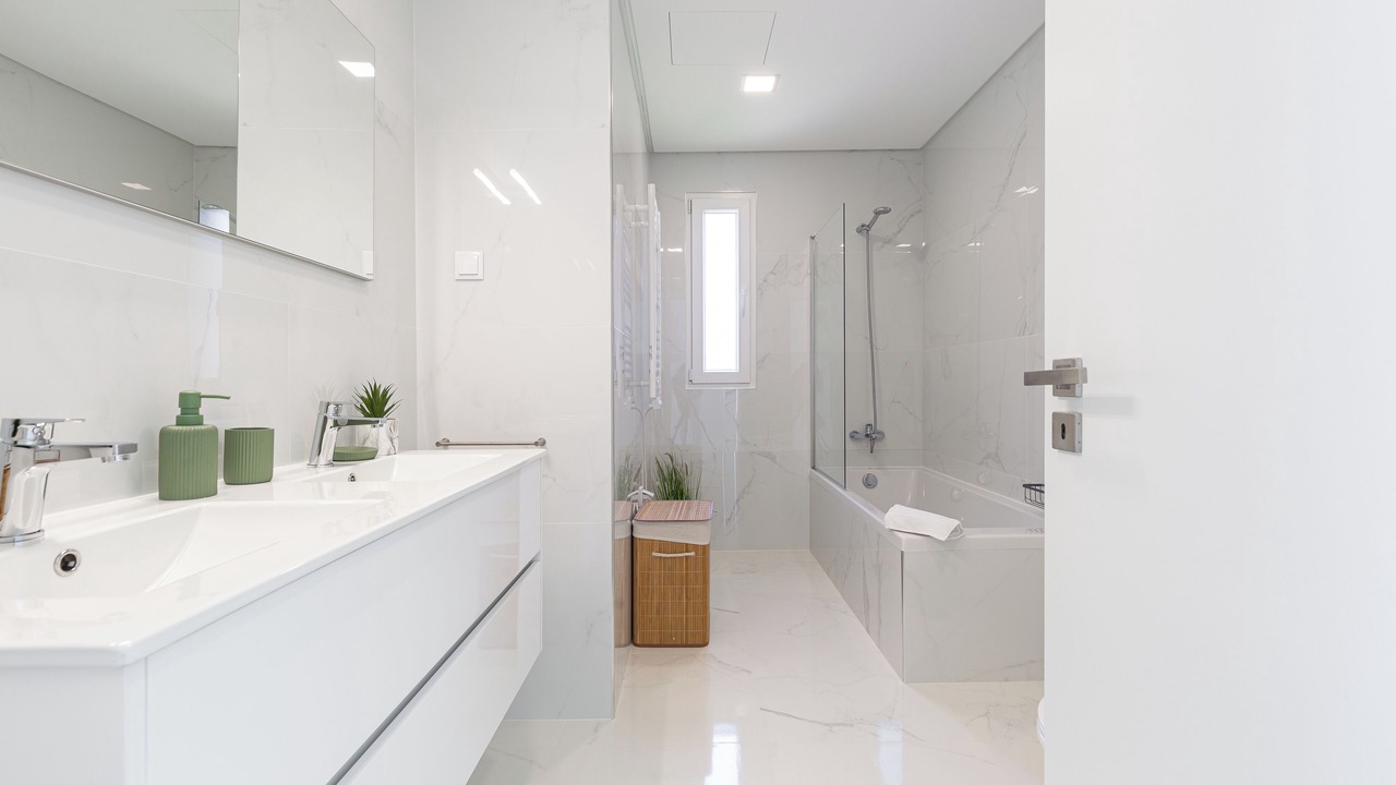 Photo of Bathroom in Atalaia